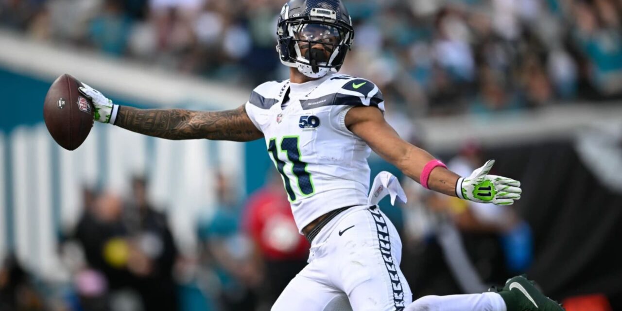 Darnold, Smith-Njigba y la defensa llevan a Seahawks a victoria 20-12 ante Jaguars