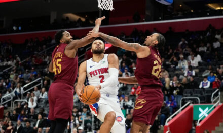 Mitchell anota 35 puntos y los Cavaliers vencen 116-95 a los Pistons para hilvanar tres triunfos