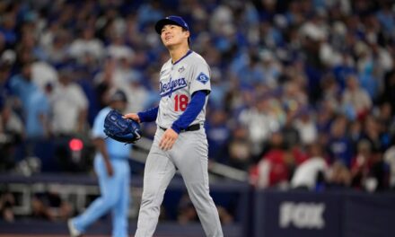 Yamamoto y Dodgers fuerzan a 7mo juego de la Serie Mundial, con victoria de 3-1 sobre Azulejos