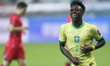 Vinícius, procesado en Brasil por «perturbar» a los vecinos con su fiesta de cumpleaños