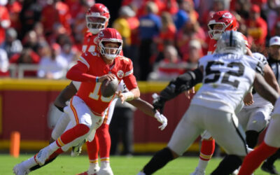 Mahomes lidera y Rice regresa con dos TDs para Chiefs en paliza 31-0 sobre Raiders