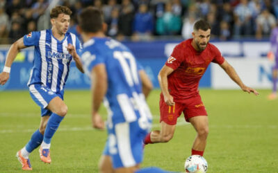 La racha sin victorias del Valencia continúa con un empate 0-0 ante el Alavés en la liga española