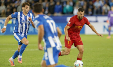 La racha sin victorias del Valencia continúa con un empate 0-0 ante el Alavés en la liga española