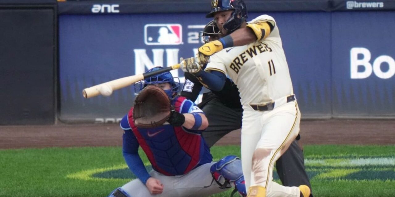 Brewers toman ventaja tempranera y vencen 9-3 a Cubs en juego 1 de la Serie Divisional