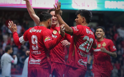 Diablos Rojos golea a Gallos