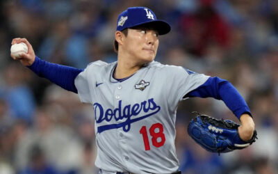 Yamamoto lanza 1er juego completo en Serie Mundial desde 2015 y Dodgers vencen 5-1 a Azulejos