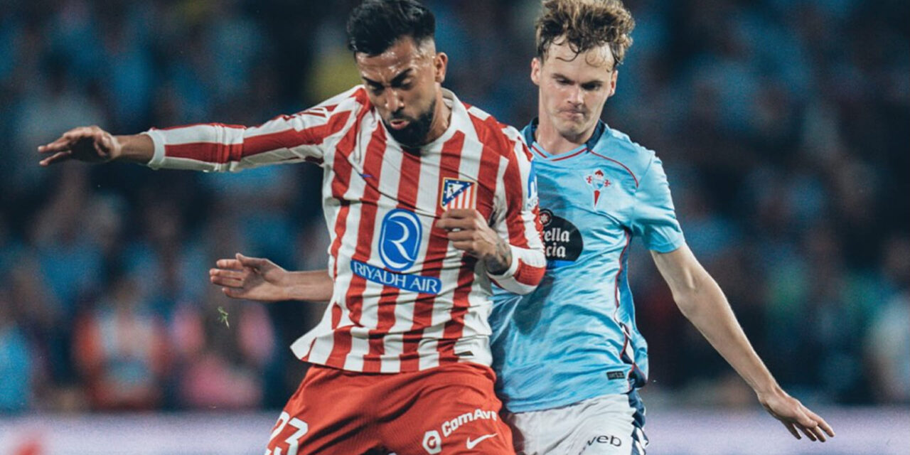 El Atlético sobrevive con diez y suma un punto en Balaídos