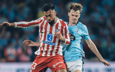 El Atlético sobrevive con diez y suma un punto en Balaídos