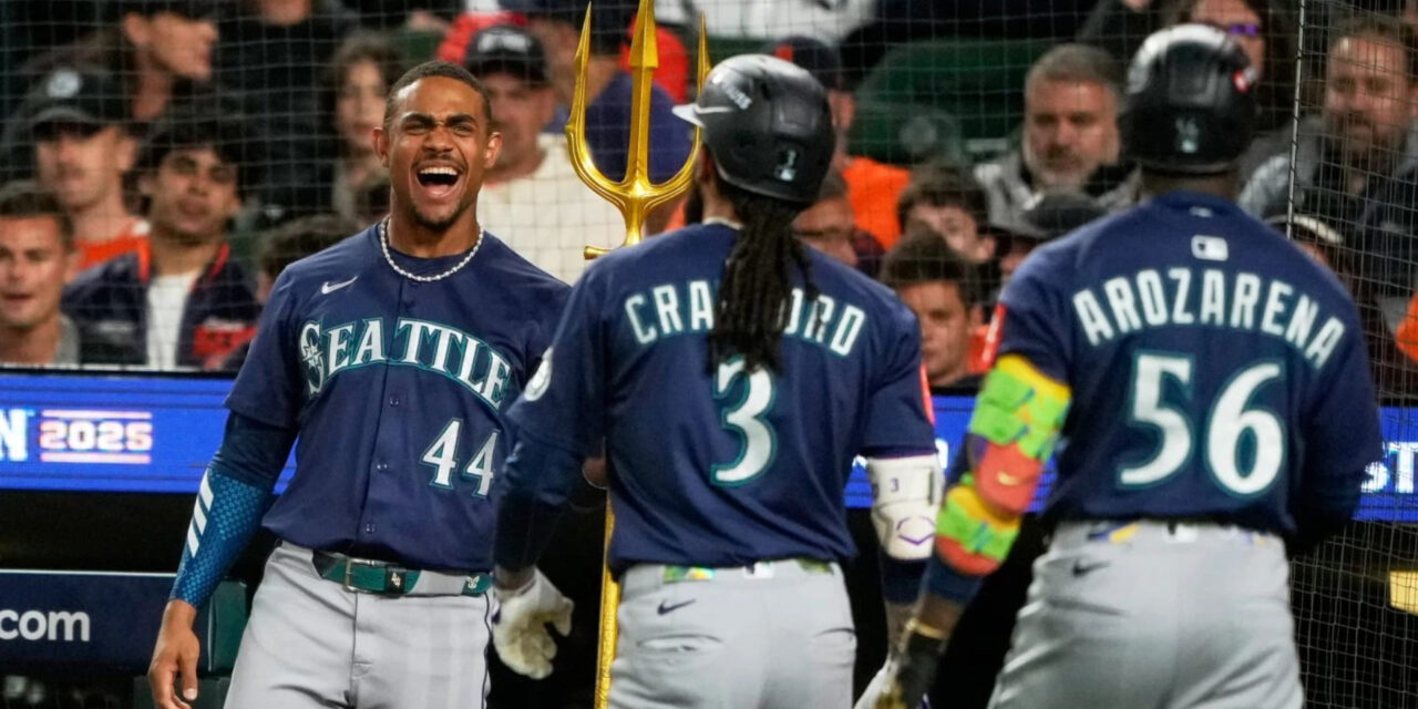 Raleigh, Suárez y Crawford jonronean y Marineros vencen 8-4 a Tigres. Mandan 2-1 en serie divisional