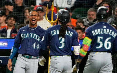 Raleigh, Suárez y Crawford jonronean y Marineros vencen 8-4 a Tigres. Mandan 2-1 en serie divisional