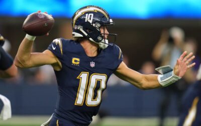 Chargers dominan a los Vikings 37-10 mientras Justin Herbert lanza 3 TD