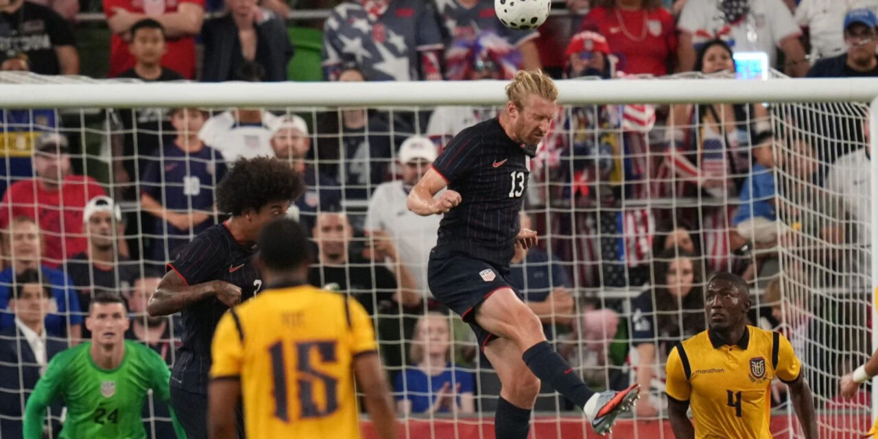 El gol de Balogun en el segundo tiempo le da a Estados Unidos un empate 1-1 contra Ecuador en amistoso