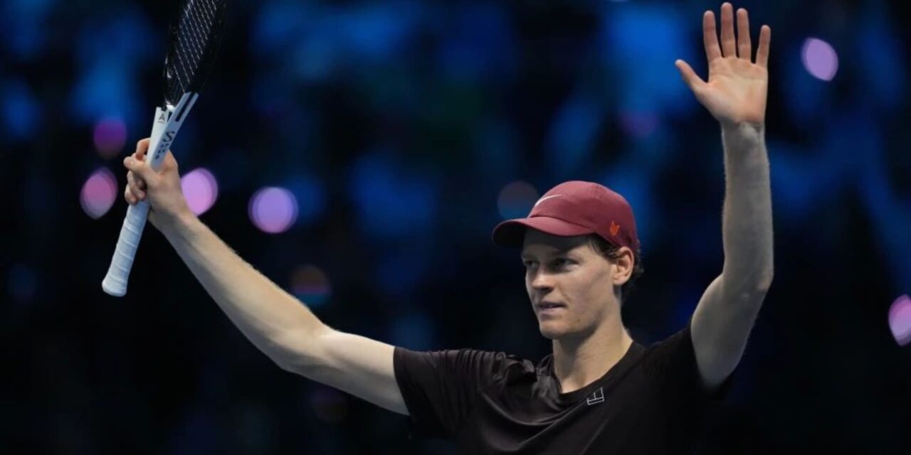 Jannik Sinner vence a Alex de Minaur y va por el campeonato de las Finales ATP