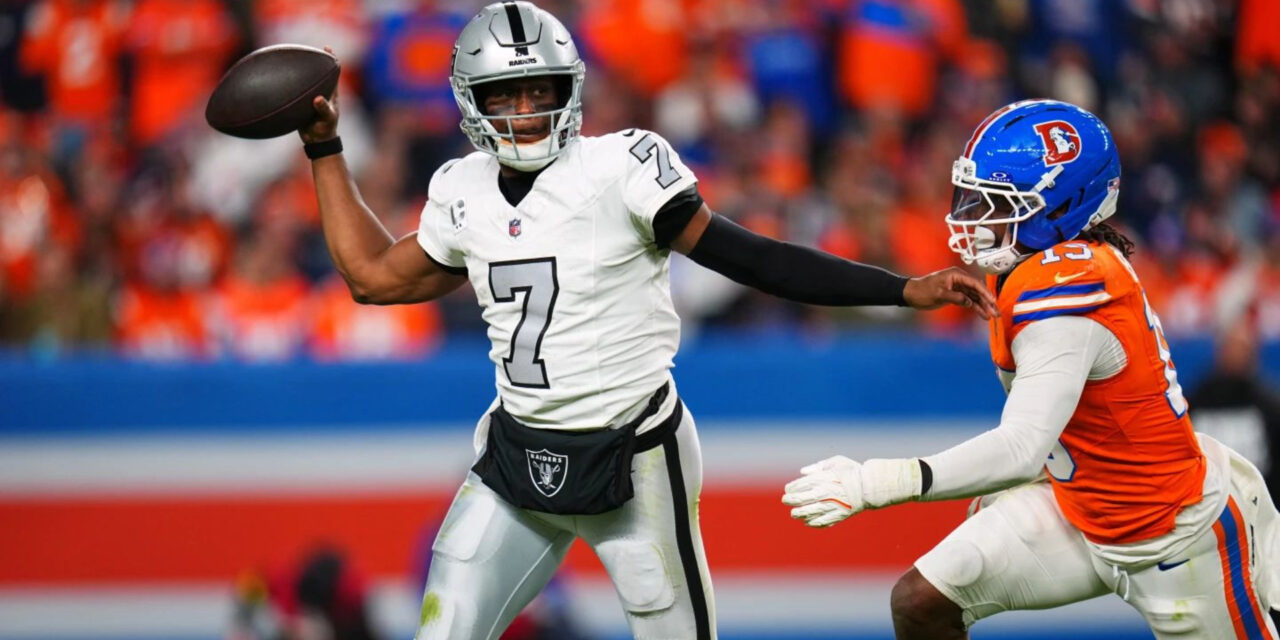 La defensa de los Broncos brilló en la ajustada victoria por 10-7 sobre los Raiders