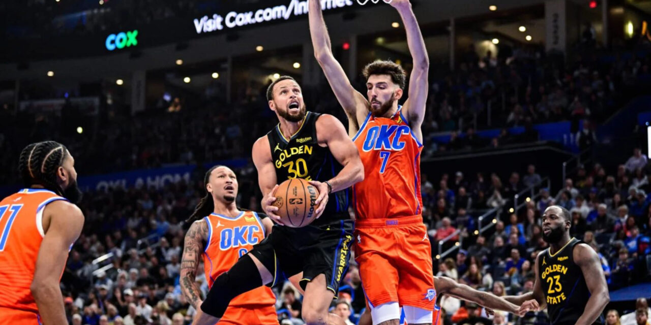 Los 28 puntos de Gilgeous-Alexander y la efectividad perfecta de Holmgren lideran aplastante victoria del Thunder sobre los Warriors.