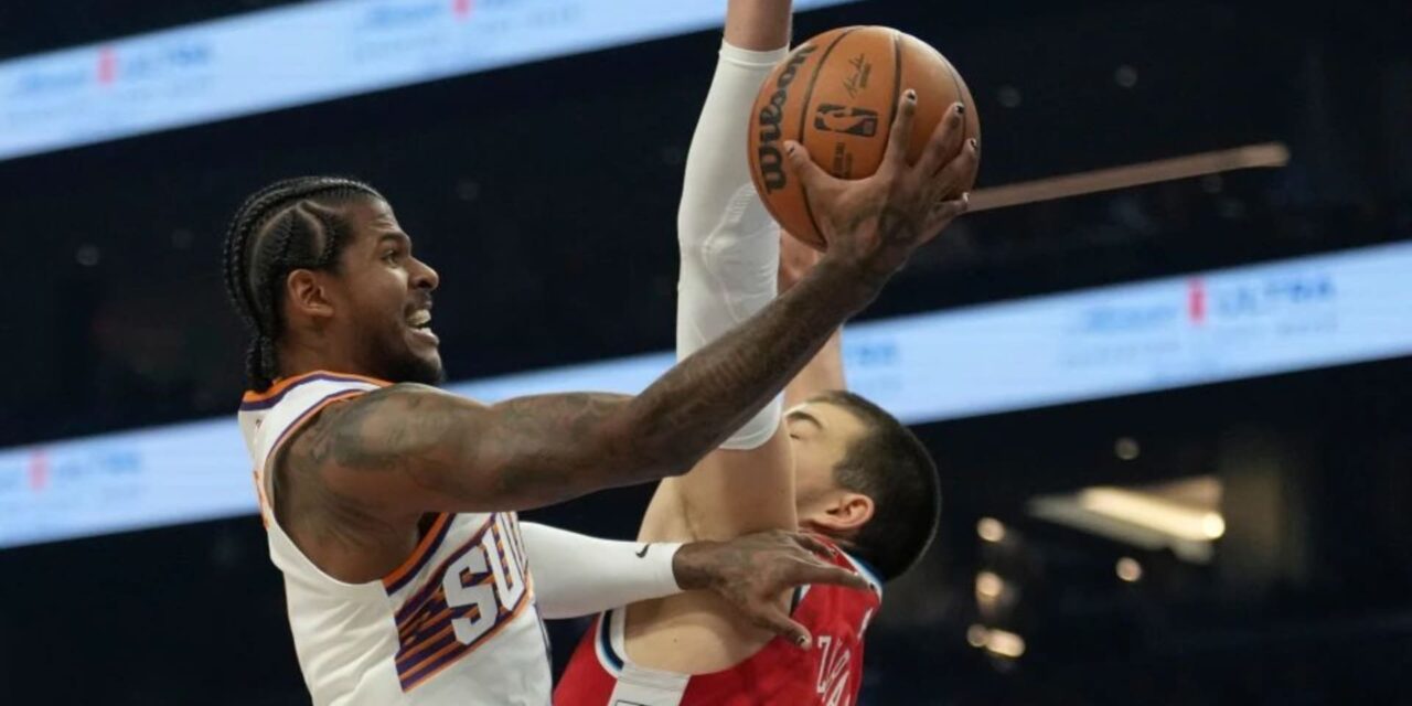 Green brilla en su debut con los Suns con 29 puntos, y Phoenix supera a los Clippers, mermados por las lesiones, por 115-102.