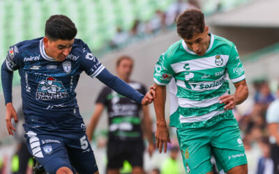 Santos derrota a Pachuca 