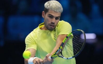 Alcaraz se retira de las Finales de la Copa Davis por una lesión en el muslo
