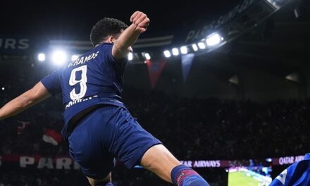 Ramos marca el gol del triunfo en el tiempo añadido para el líder PSG contra el Niza