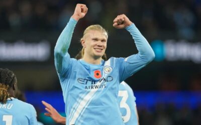 Doblete de Haaland impulsa victoria del Manchester City tras error de Donnarumma