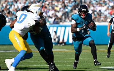 Jaguares se recuperan de histórica derrota con contundente victoria 35-6 ante Chargers