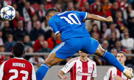 Real Madrid gana en la Champions con póker de Mbappe