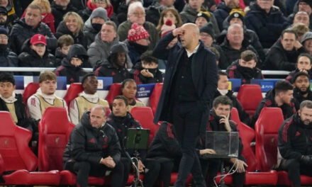 Arne Slot admite acusar la presión en medio de la mala racha de Liverpool