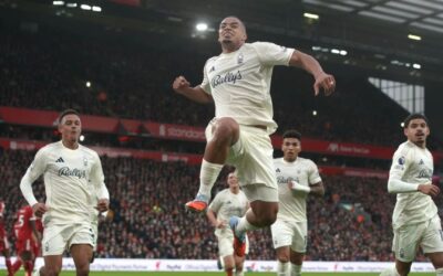 Liverpool y Man City pierden, un impulso al Arsenal, líder de la Liga Premier
