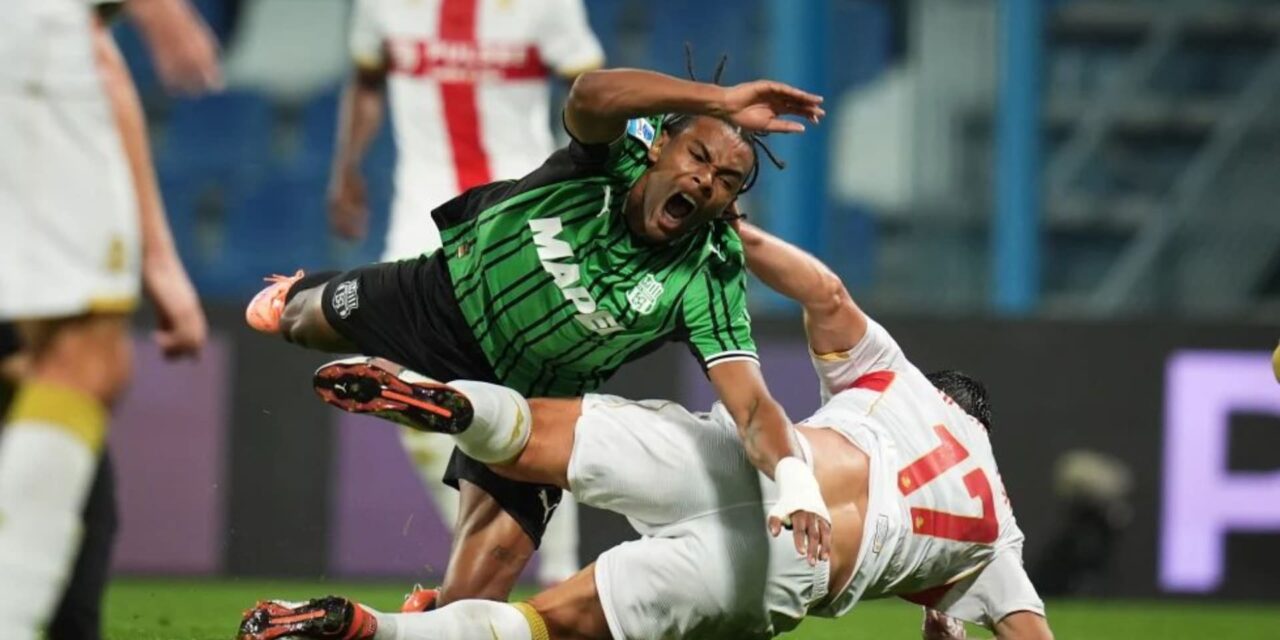 Nuevo técnico lleva a Genoa a su primera victoria de la temporada en la Serie A