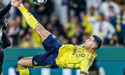 Cristiano anota gol de chilena