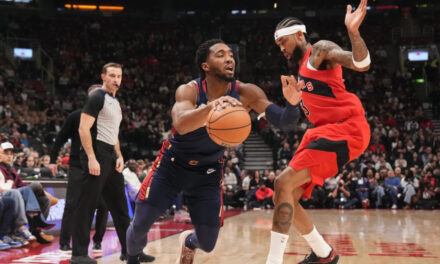 Brandon Ingram anota 37 puntos y Raptors vencen 110-99 a Cavaliers para su octava victoria al hilo