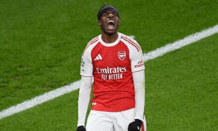 Arsenal sigue dominando y vence al Bayern 