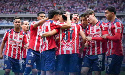 Chivas derrota a Monterrey
