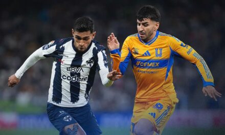 Tigres y Rayados empatan en el Clásico Regio