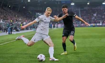 Gibbs-White falla penal y Nottingham Forest empata 0-0 con Sturm Graz en la Liga Europa