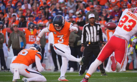 Los Broncos vencieron a los Chiefs 22-19 con un gol de campo de Lutz en el último segundo, extendiendo su racha de victorias a 8 partidos