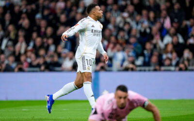Mbappé iguala el récord de Cristiano Ronaldo de 59 goles en un año para el Real Madrid