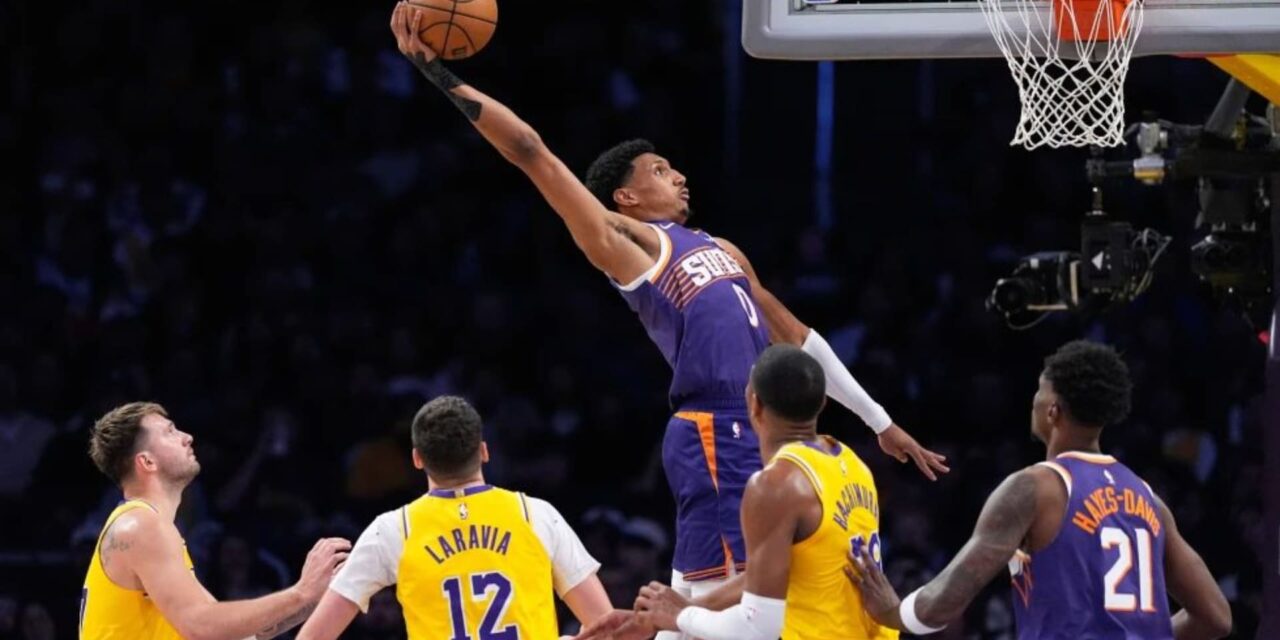 Suns rompen racha de siete victorias de Lakers con triunfo 125-108 pese a quedarse sin Booker