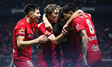 Toluca elimina a Rayados y es finalista