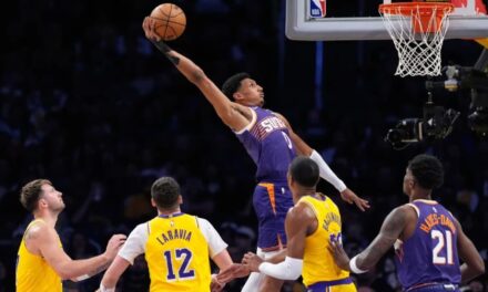 Suns rompen racha de siete victorias de Lakers con triunfo 125-108 pese a quedarse sin Booker