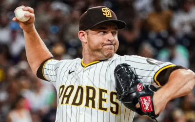 Michael King se queda en los Padres tras acordar por tres años