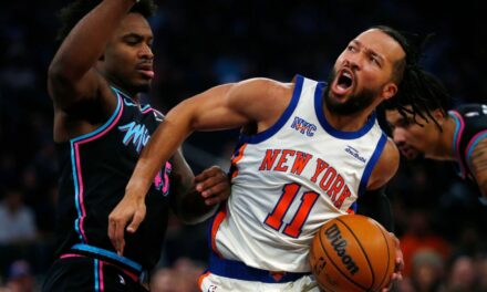 Knicks se imponen al Heat con el mejor registro de la temporada de Brunson con 47 puntos