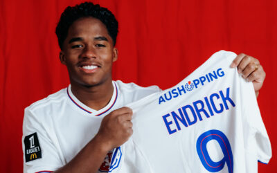 Endrick conoce a sus nuevos compañeros del Olympique de Lyon