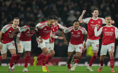 Arsenal vence a Crystal Palace en penales y avanza a semifinales de la Copa de la Liga