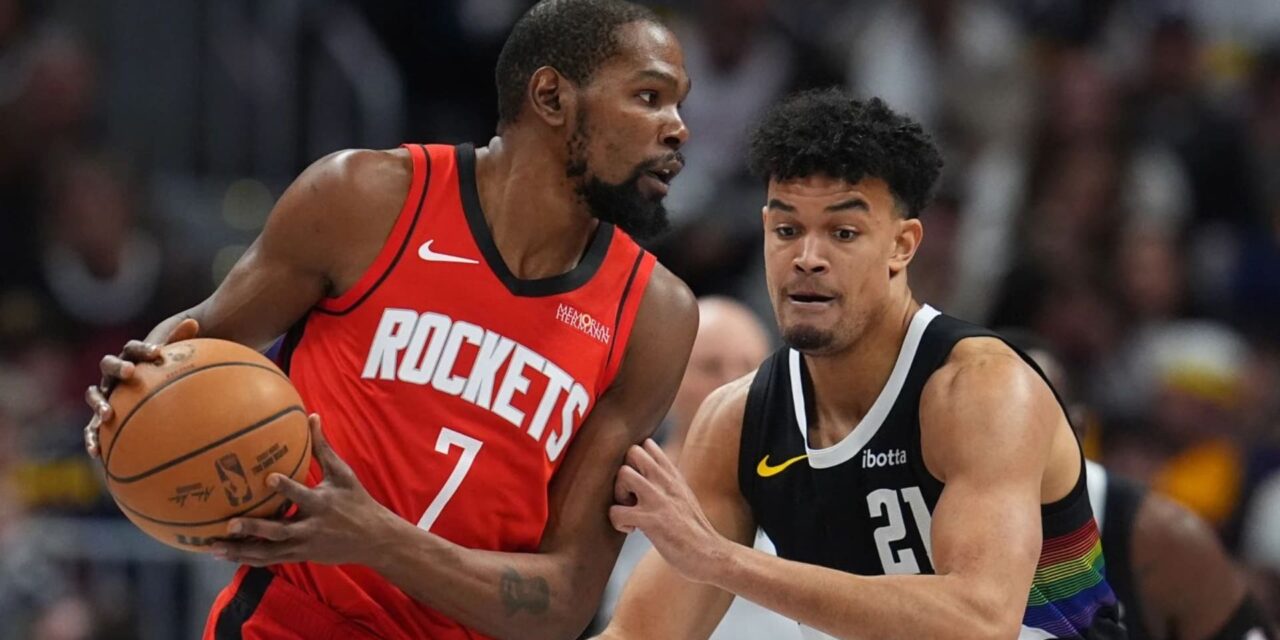 Durant anota 31, Sheppard tiene racha de 11 y Rockets vencen 115-101 a Nuggets