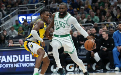 Jaylen Brown anota 30 puntos y Celtics encestan 20 triples para vencer a Pacers por 140-122