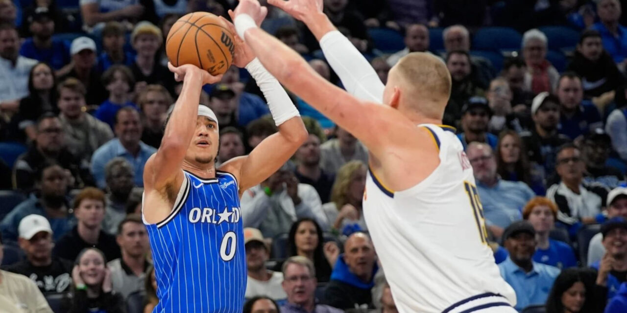 Black anota 38 puntos en triunfo 127-126 del Magic sobre Nuggets
