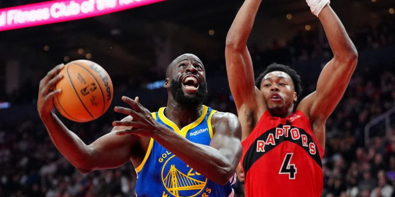 Barnes iguala el récord de los Raptors con 25 rebotes y logra un triple-doble en la victoria en tiempo extra sobre los Warriors.