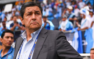 Luis Fernando Tena renueva con Guatemala hasta 2030