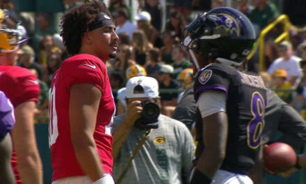 Lamar Jackson en duda y Jordan Love cuestionable para encuentro sabatino Ravens-Packers